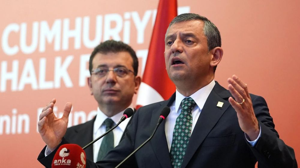 CHP’nin İmralı Kararı: Kürt Siyasetiyle Köprüler Atılıyor mu?