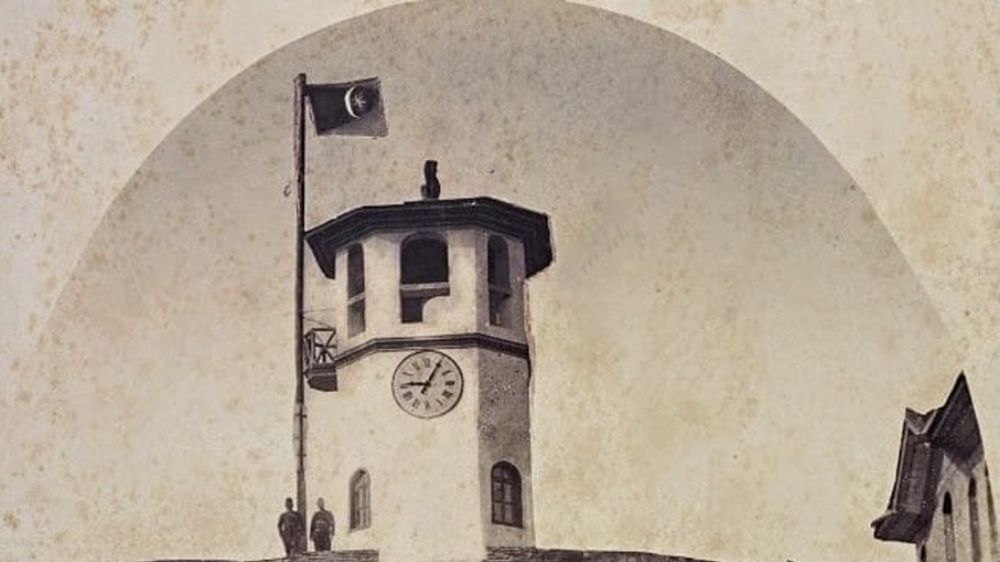 Yukarı Yüz’de Çan, Aşağı Yüz‘de Ezan