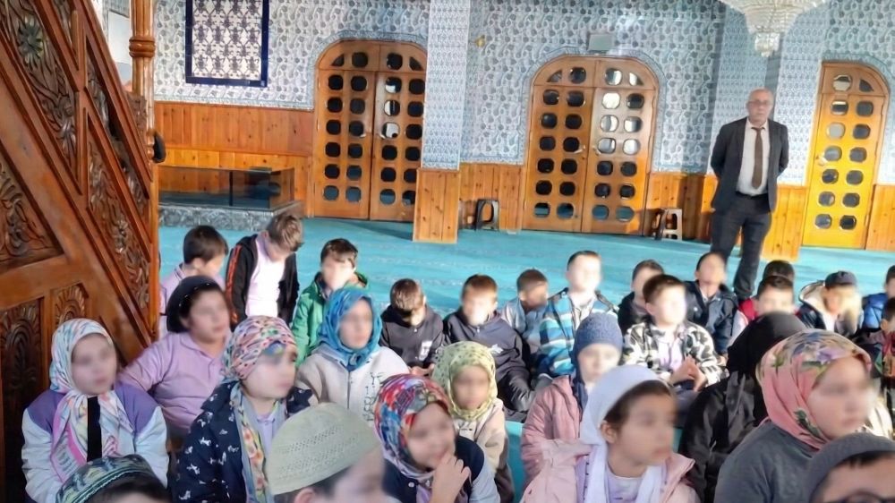 Eğitimde Laiklik ve Tarafsızlık Ağır İhlal Altında!