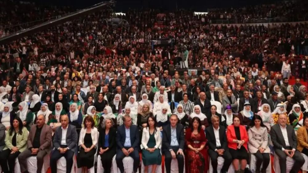 İsim Değişikliği mi, Program ve Örgüt Modeli mi?