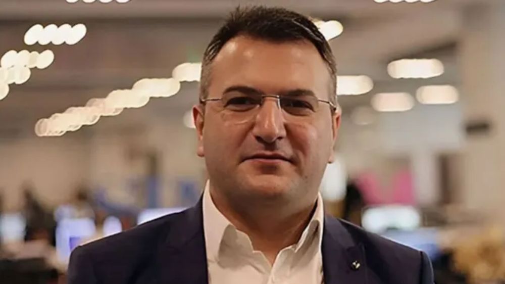 Cem Küçük